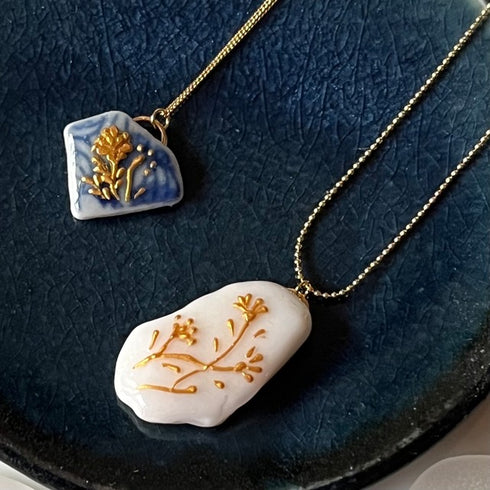 琵琶湖グラス 陶器ネックレス フラワーモチーフ