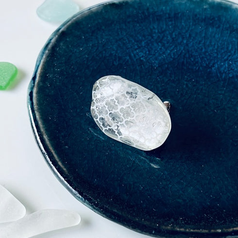 琵琶湖グラス 帯留め シーグラス和装小物