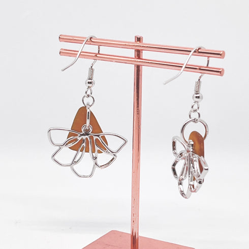 琵琶湖グラス 花びらピアス