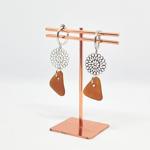 琵琶湖グラス フラワーモチーフイヤリング