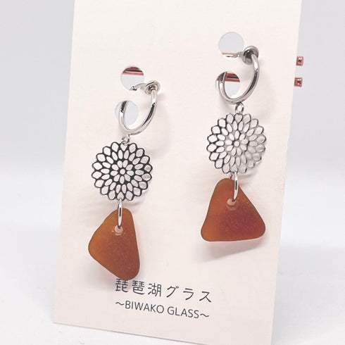 琵琶湖グラス フラワーモチーフイヤリング